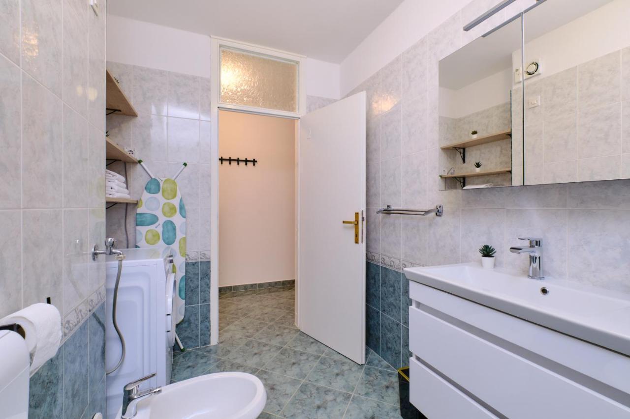 Dairos2 Daire Mali Lošinj Dış mekan fotoğraf