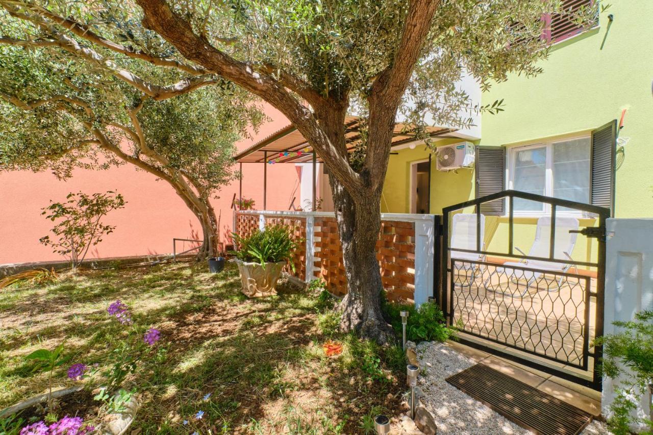 Dairos2 Daire Mali Lošinj Dış mekan fotoğraf